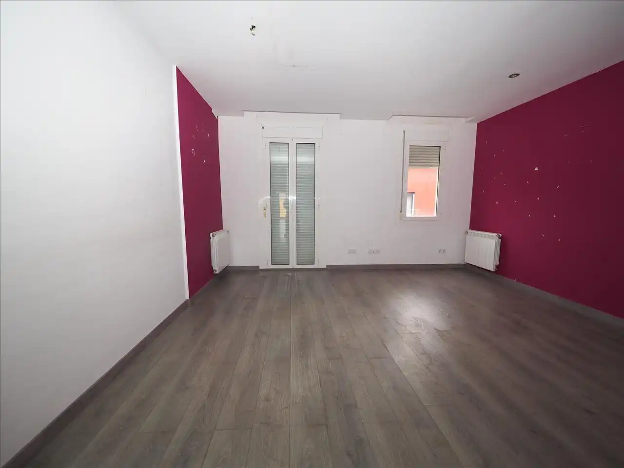 Sala de estar de Dúplex en venta en Torelló con Calefacción, Terraza y Balcón