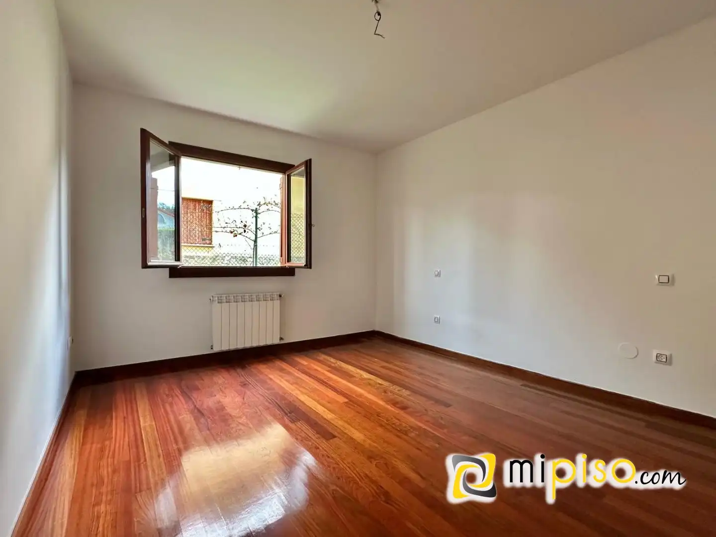 Habitación de Casa o chalet en venta en Voto con Calefacción