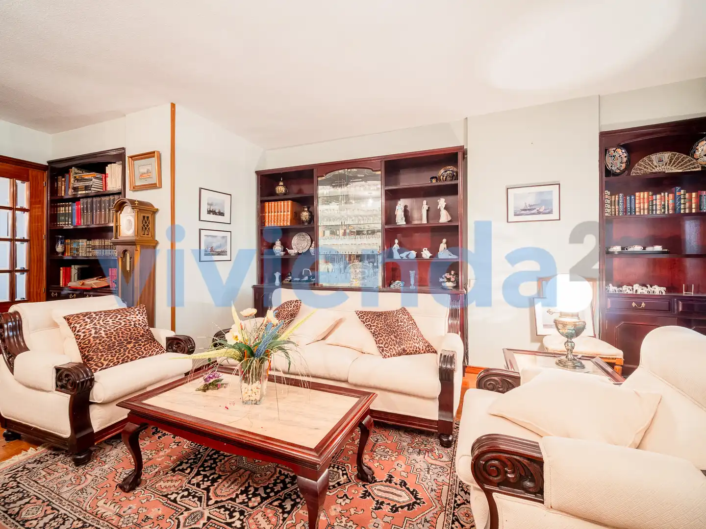 Living room of Flat for sale in Madrid  with Air Conditioner, Heating and Terrace