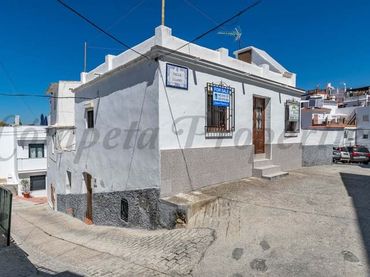 Adosado en venta en Cómpeta