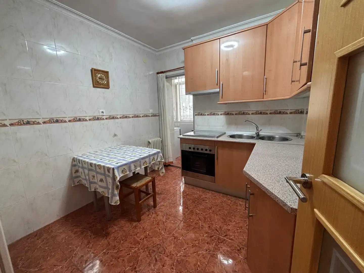 Cocina de Piso en venta en Puertollano con Calefacción y Balcón