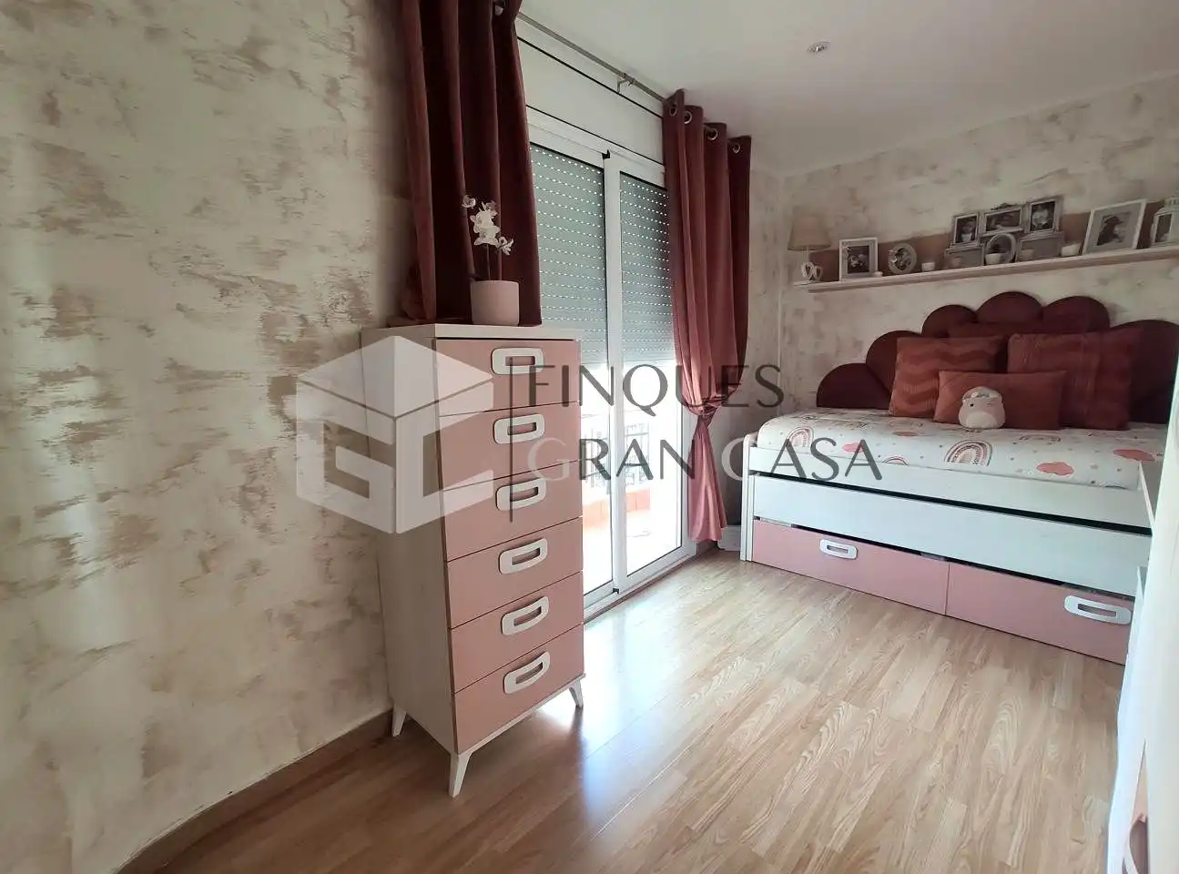 Schlafzimmer von Wohnung zum Verkauf in Canovelles mit Heizung, Parkett und Balkon
