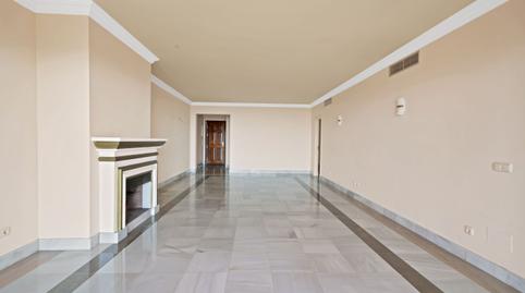 Foto 5 de Apartament en venda a  Urbanización Monte Halcones, La Quinta, Málaga