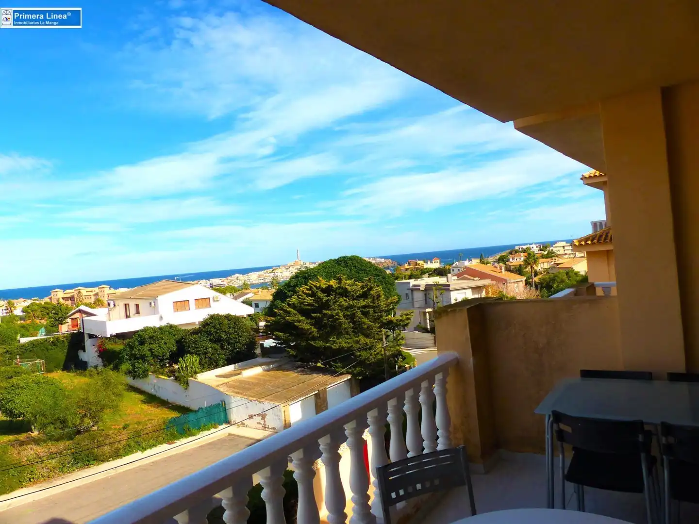 Terrasse von Wohnungen zum Verkauf in Cartagena mit Privatgarten, Terrasse und Möbliert