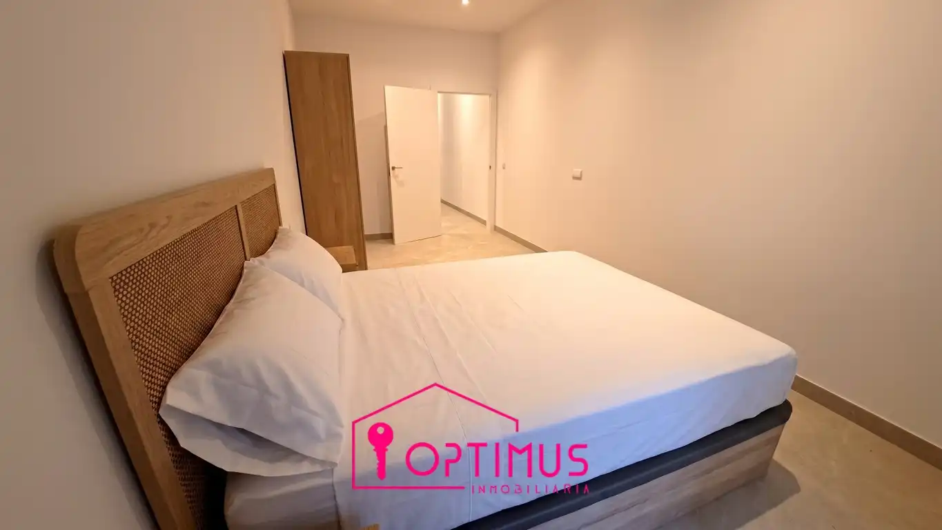 Bedroom of Flat for sale in Turís  with Air Conditioner, Furnished and Oven