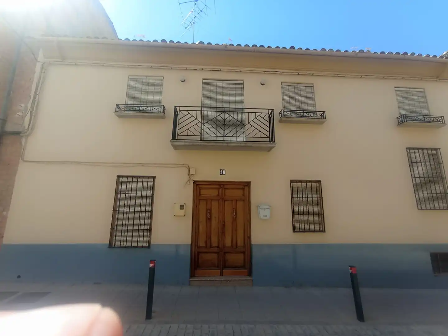 CASA ANDALUZA TRADICIONAL CON COCHERA Y PATIO EN ESQUINA, imatge 2