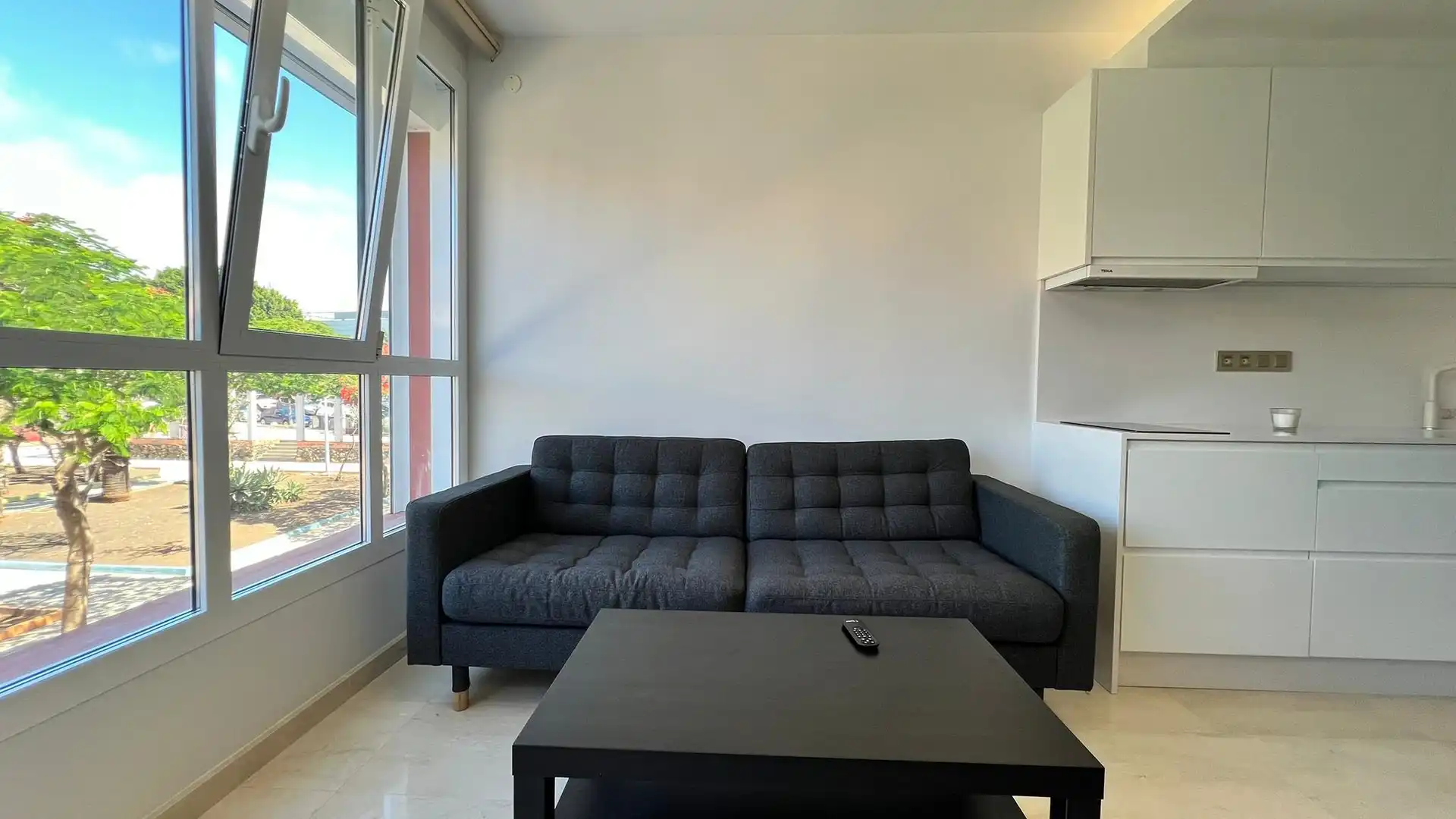 Sala de estar de Piso en venta en San Cristóbal de la Laguna con Trastero y Amueblado