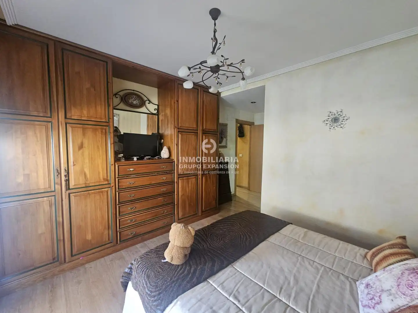 Schlafzimmer von Wohnung zum Verkauf in Aspe mit Klimaanlage, Heizung und Privatgarten