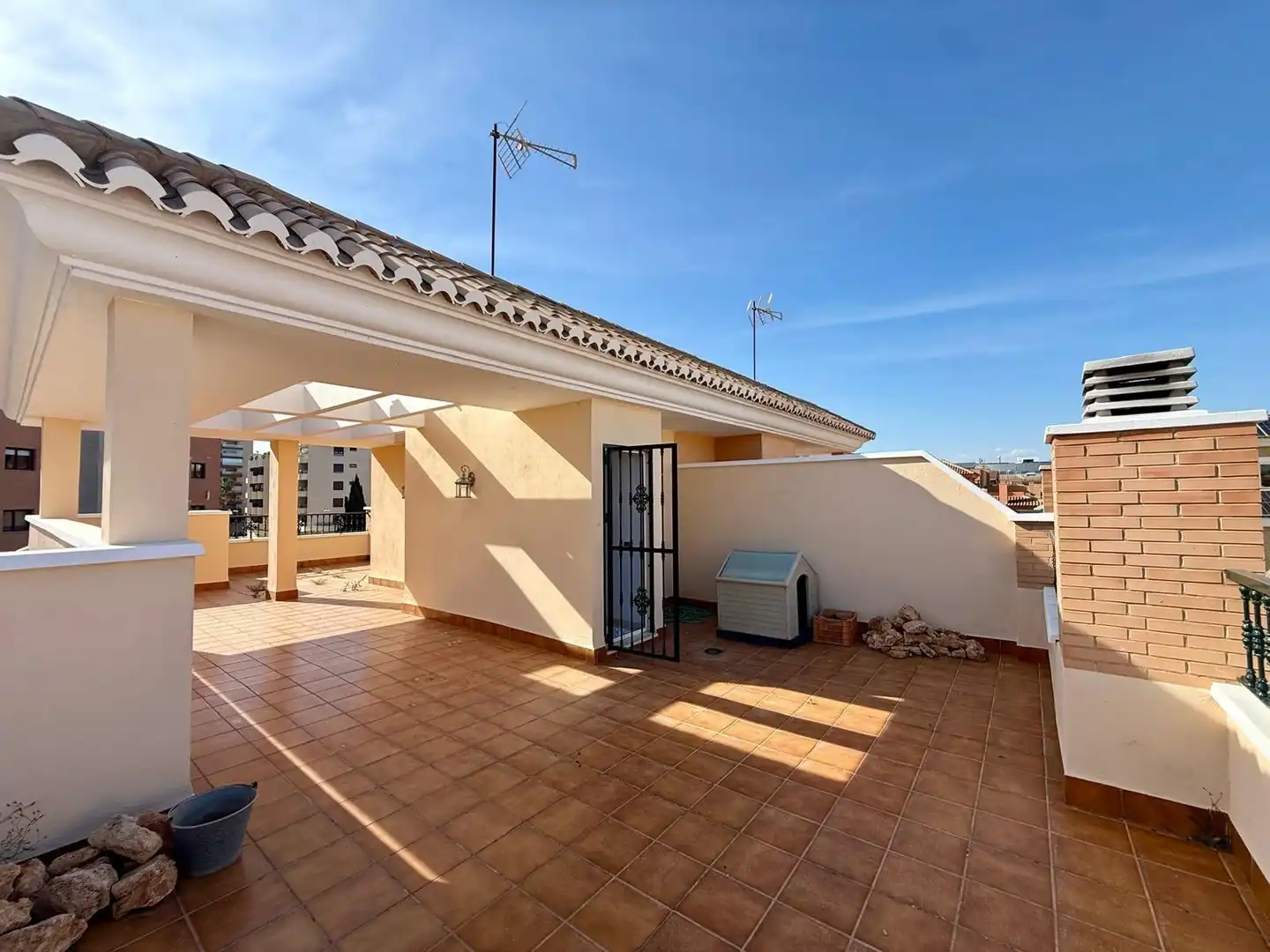 Terraza de Casa adosada en venta en Almería con Aire acondicionado, Jardín privado y Terraza