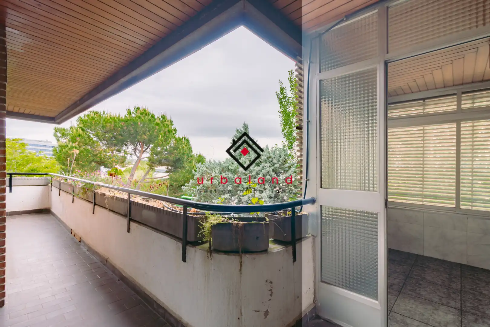 Balcony of Attic for sale in Madrid  with Air Conditioner, Heating and Terrace