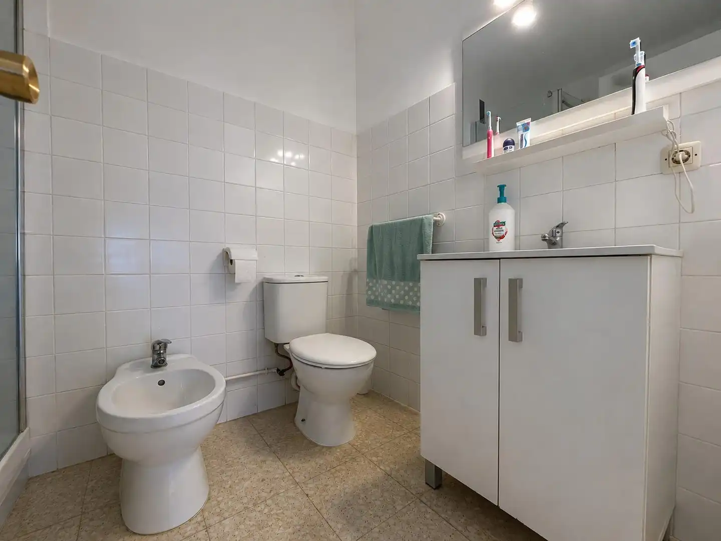 Badezimmer von Wohnung zum Verkauf in Chipiona mit Terrasse und Möbliert