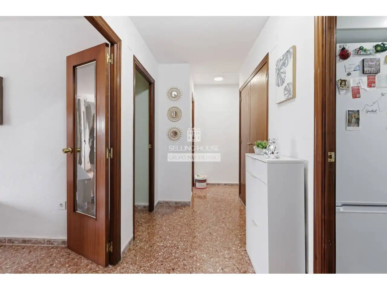 Flat for sale in Xirivella  with Air Conditioner, Storage room and Balcony