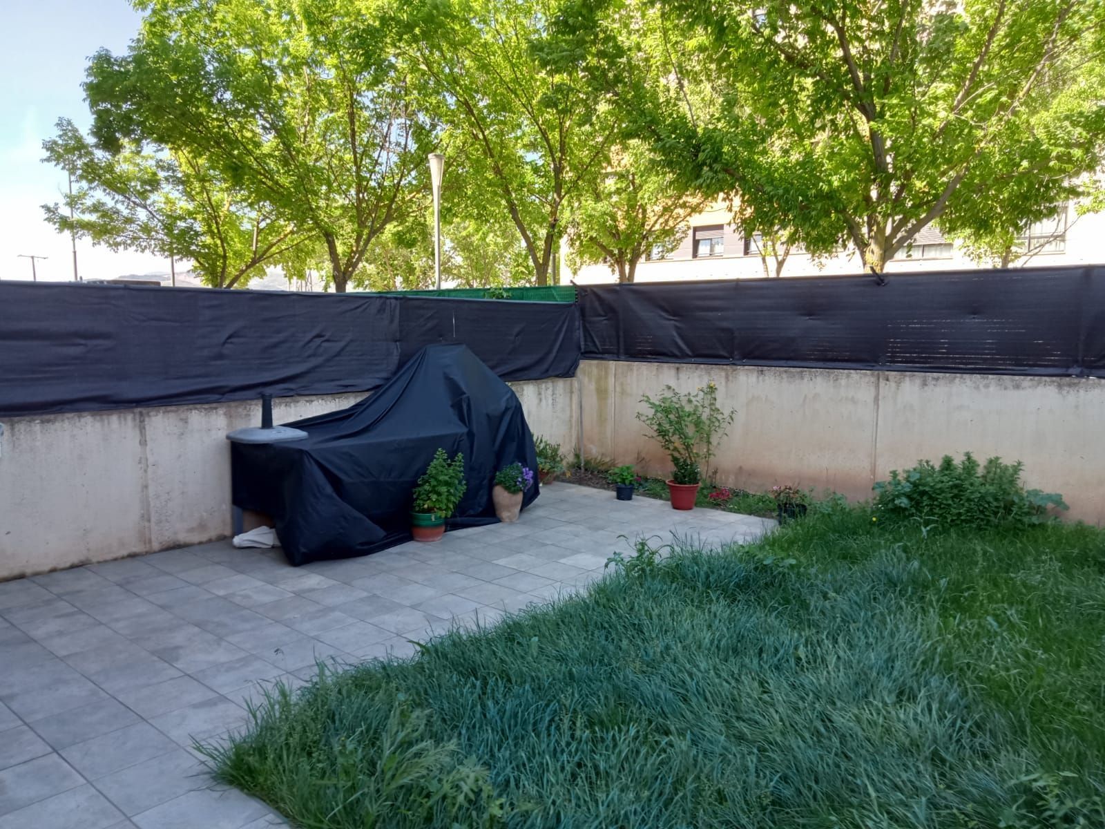 Garden of Apartment for sale in  Logroño  with Air Conditioner, Heating and Private garden