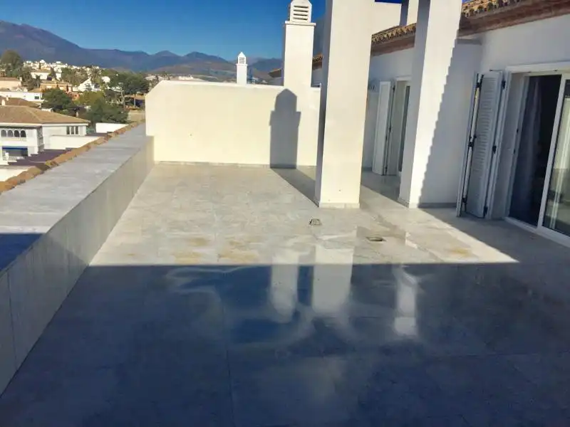 Terraza de Ático en venta en Marbella con Aire acondicionado, Terraza y Trastero