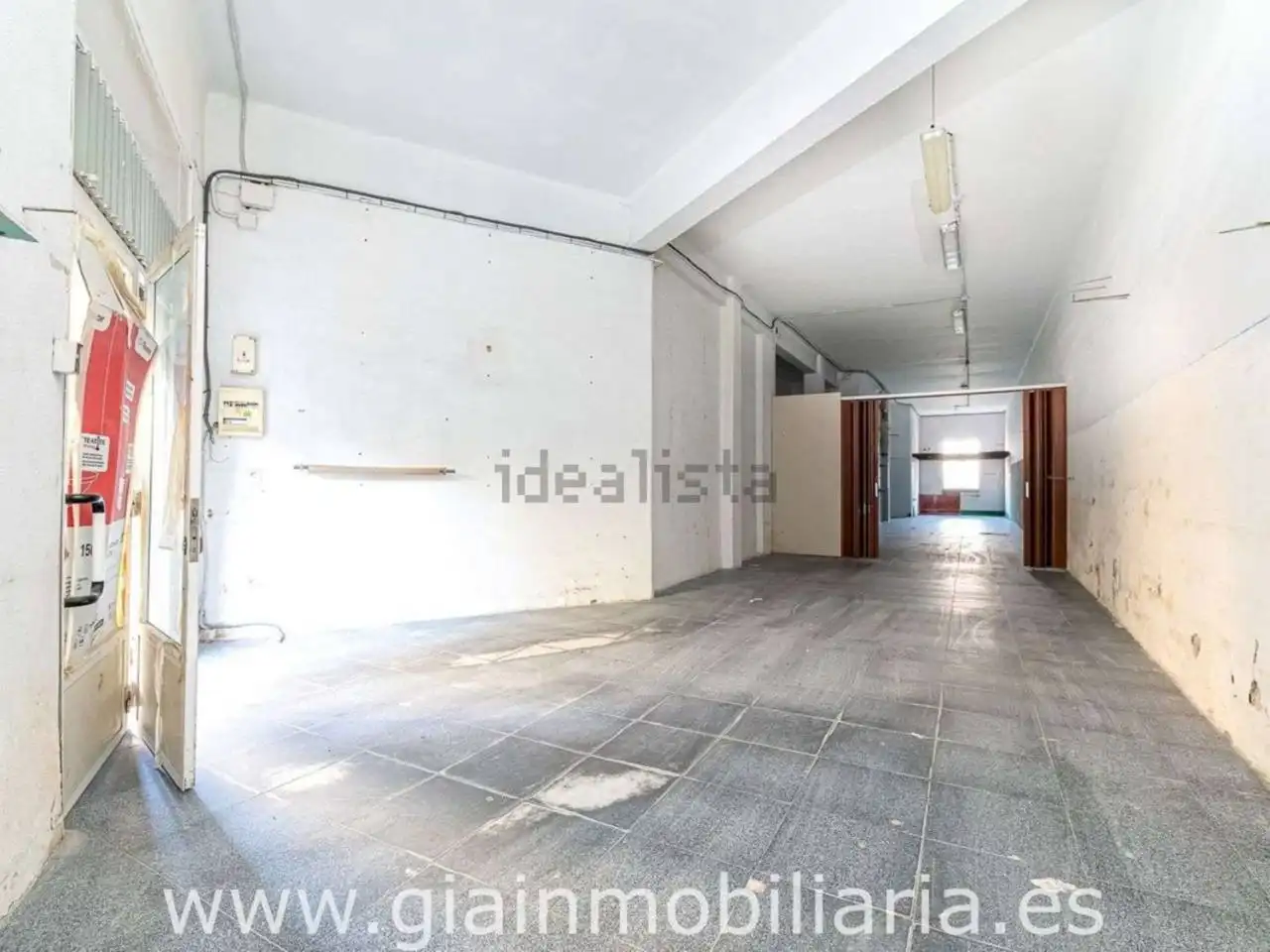 Local comercial en venta en Calle Tomas Alonso 194, imagen 5