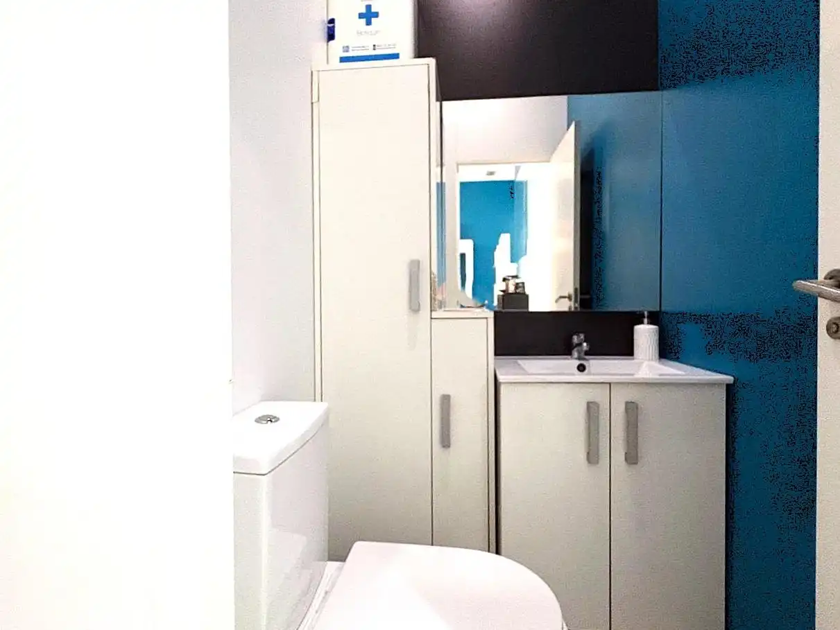 Badezimmer von Geschaftsraum zur Miete in Valencia
