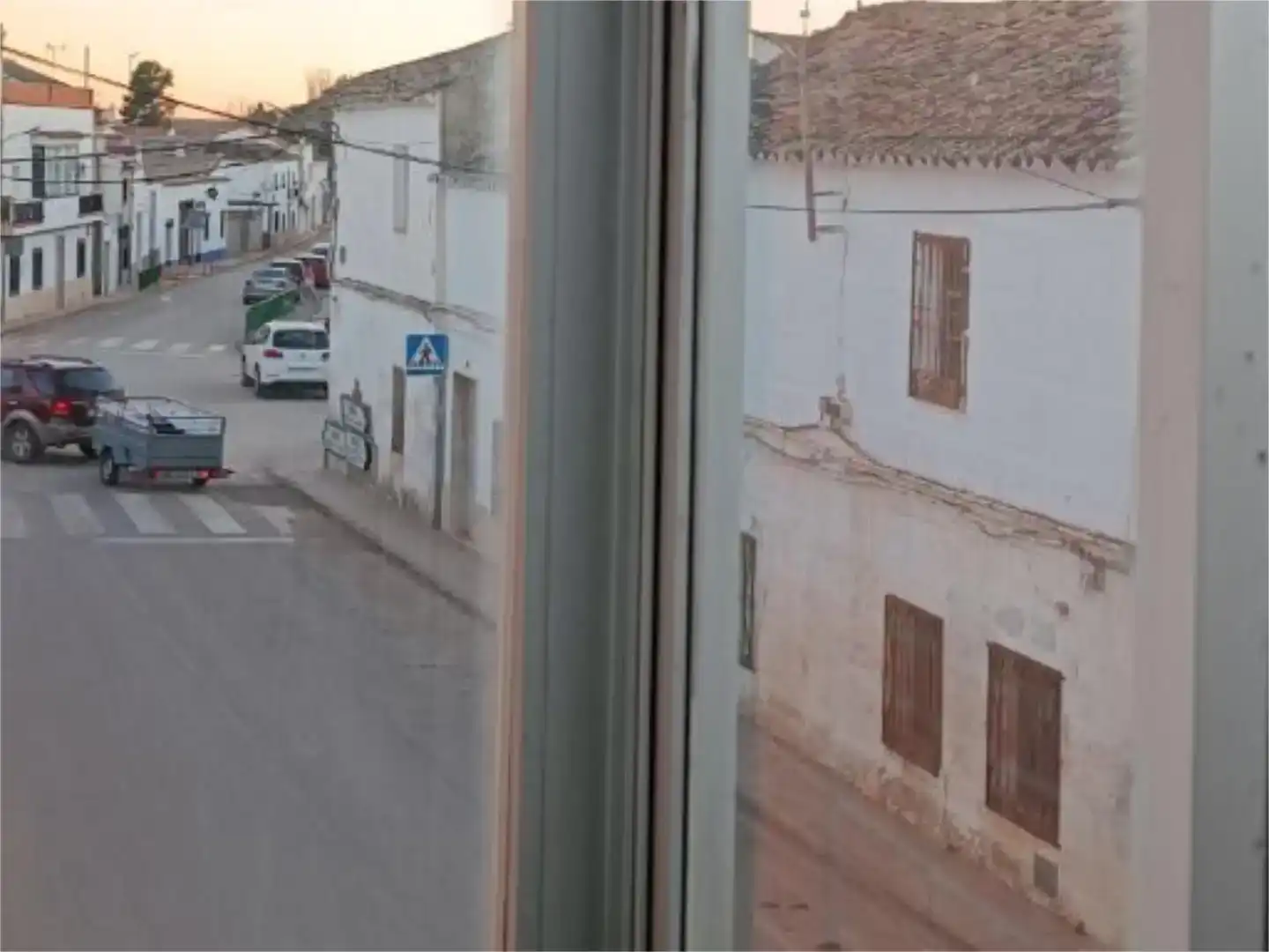 Vista exterior de Pis en venda en Los Hinojosos   amb Balcó
