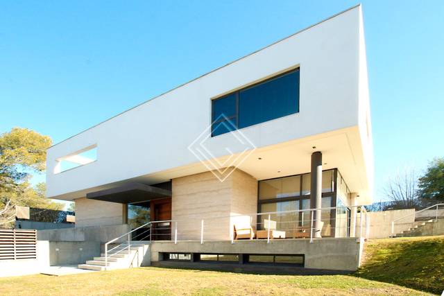 Casa-chalet en Alquiler en Ciudad Universitaria