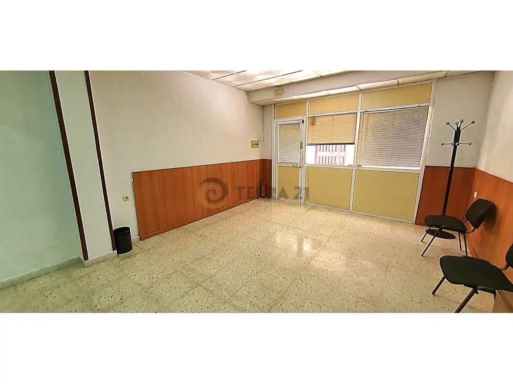 Business premises to rent in San Bartolomé - Millán de Priego