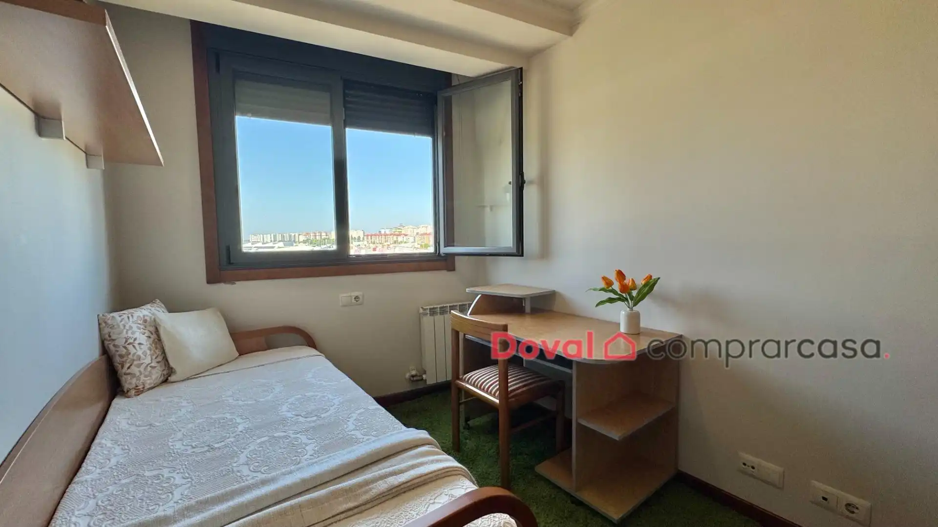 Bedroom of Flat for sale in Vigo   with Heating and Storage room