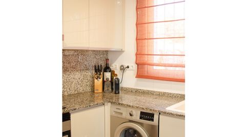Foto 5 de Casa adosada en venta en Gallipont, La Pobla de Vallbona