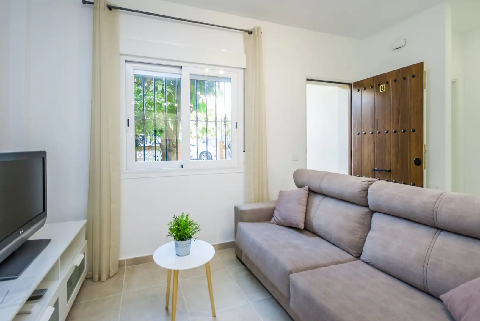 Flat with pool for sale in Avenida Nuestro Padre Jesús Cautivo 32, imagen 14