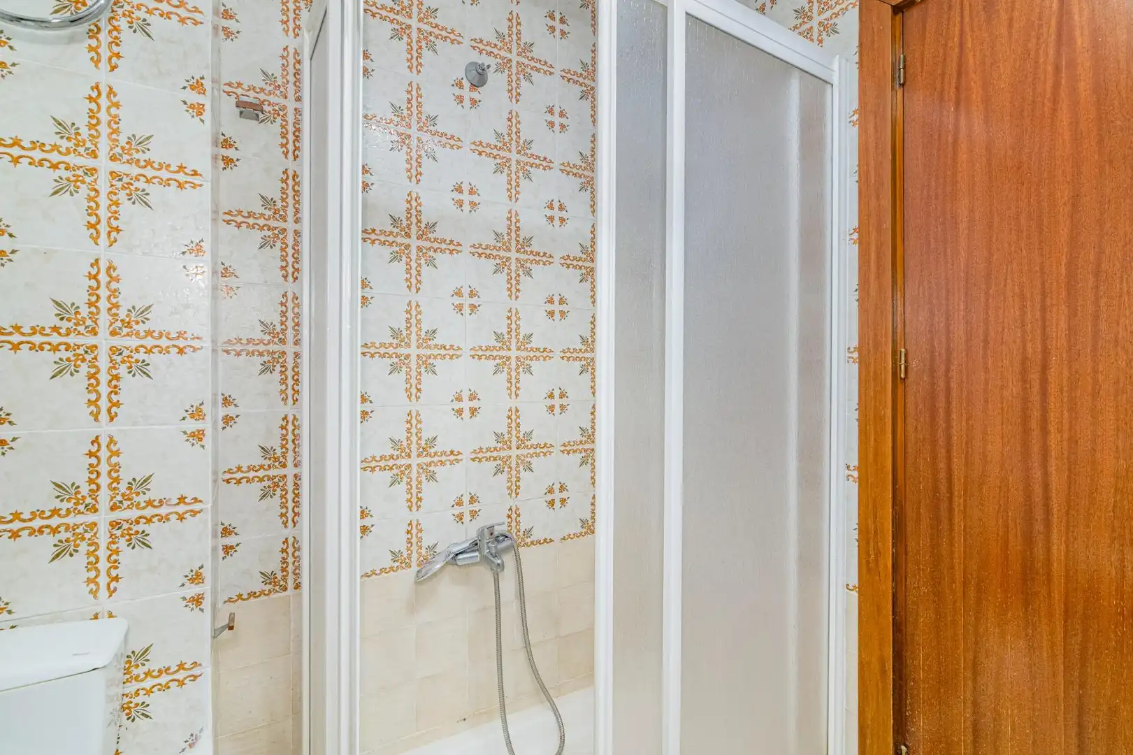 Bany de Pis en venda en Granada amb Calefacció, Terrassa i Traster