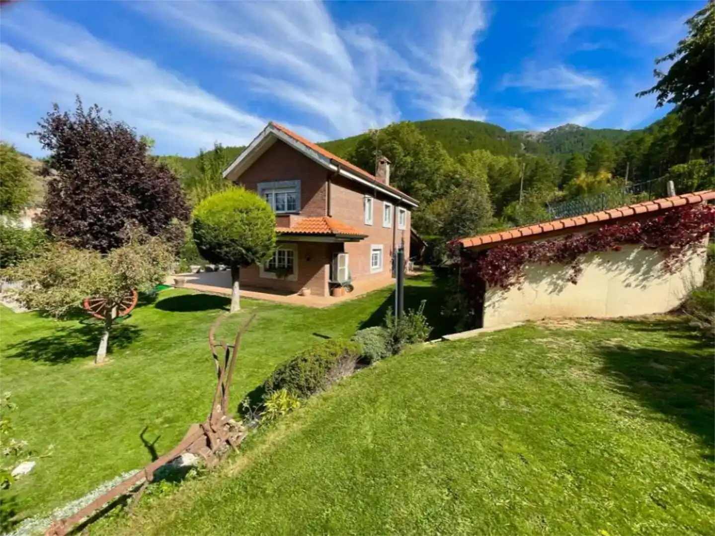 Jardín de Casa o chalet en venta en Cistierna con Balcón