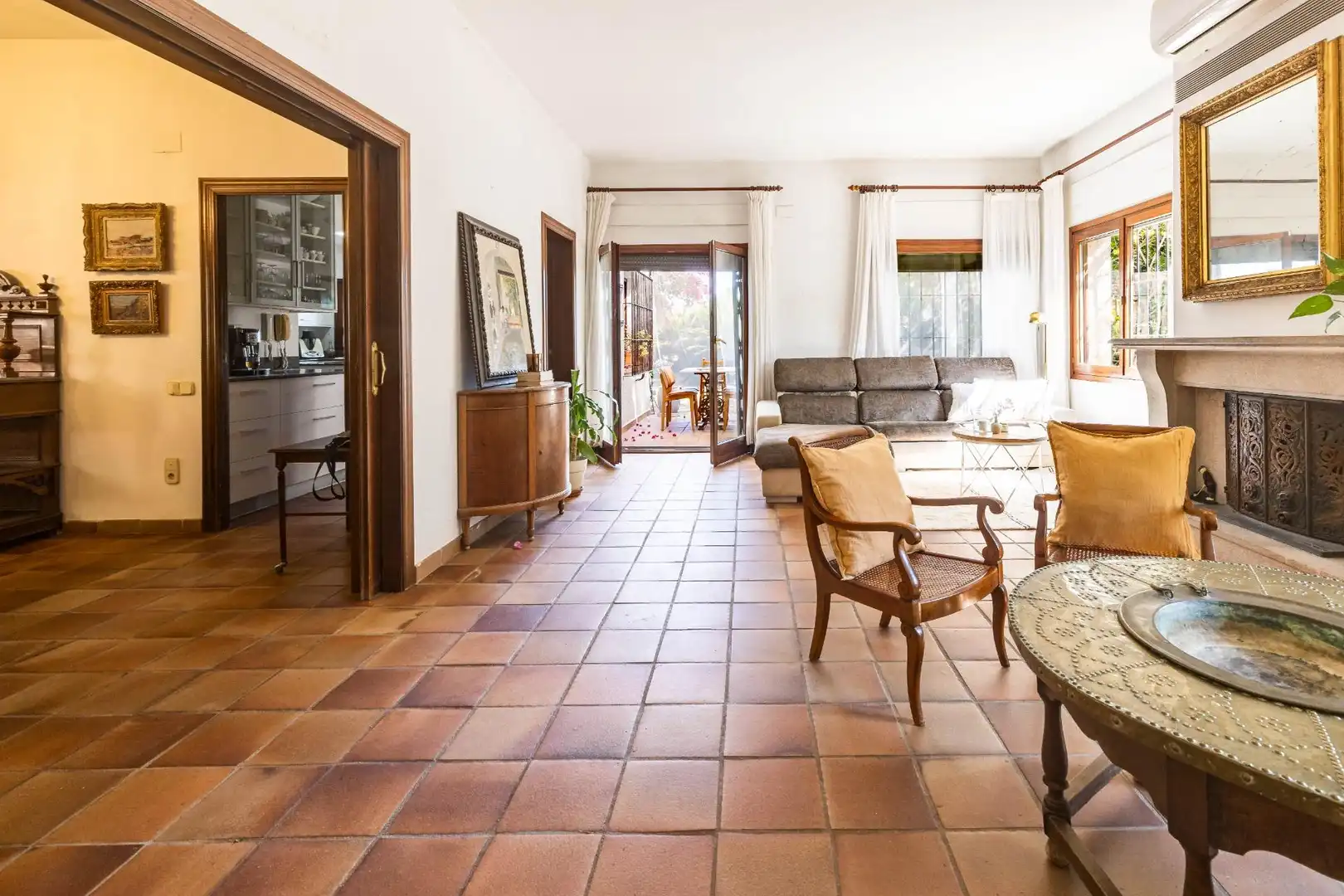 Living room of Houses for sale in Rocafort  with Air Conditioner, Heating and Private garden