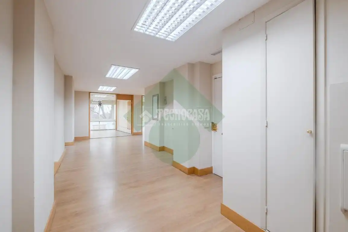 Office for rent in  Madrid Capital  with Air Conditioner and Heating
