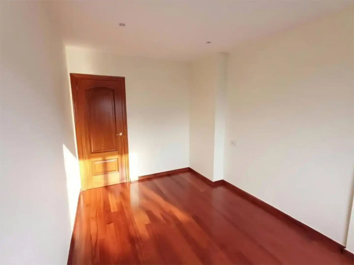 Bedroom of Flat for sale in Gijón   with Swimming Pool