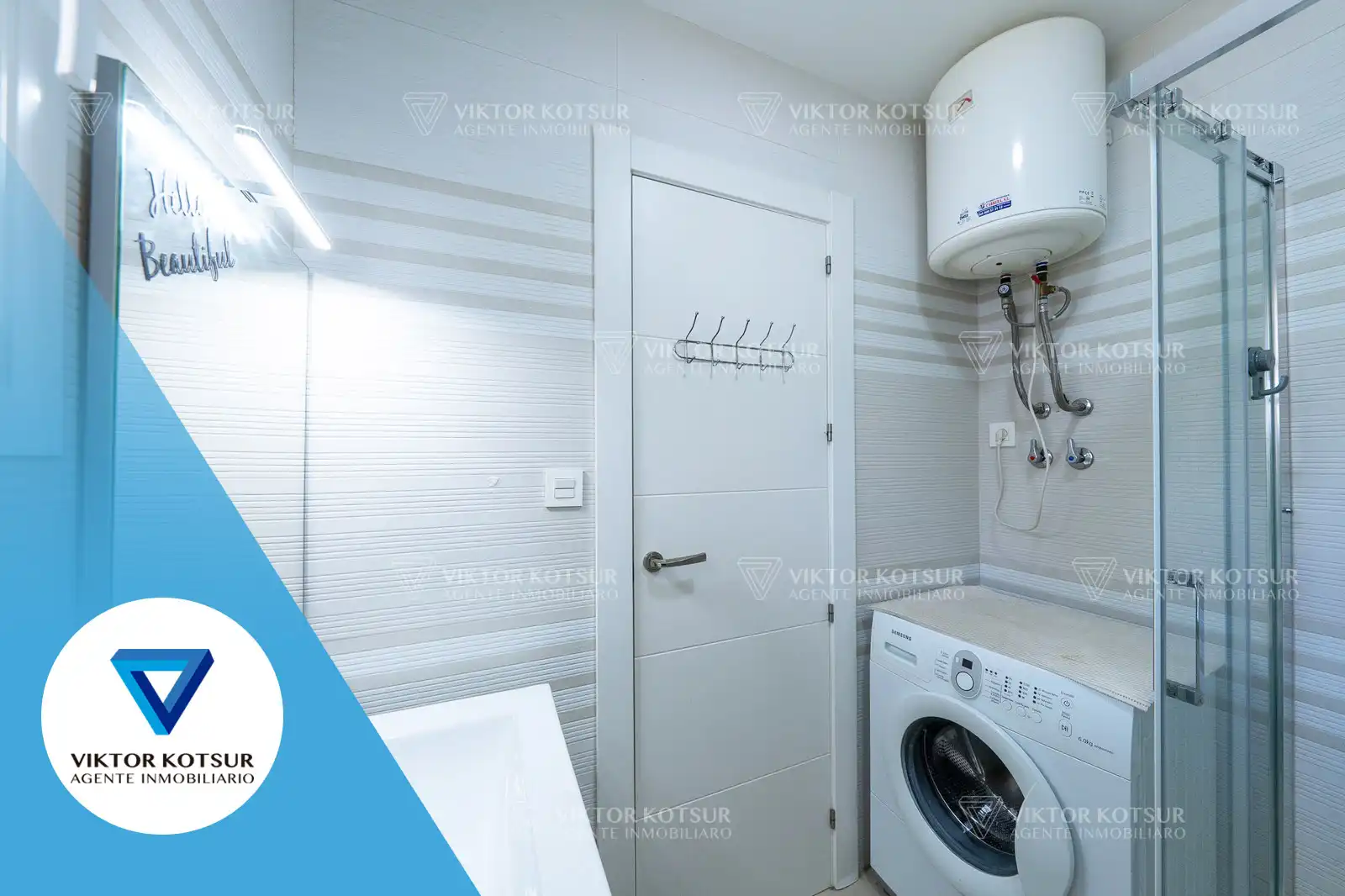 Cuina de Apartament en venda en Roquetas de Mar amb Aire condicionat, Parquet i Terrassa