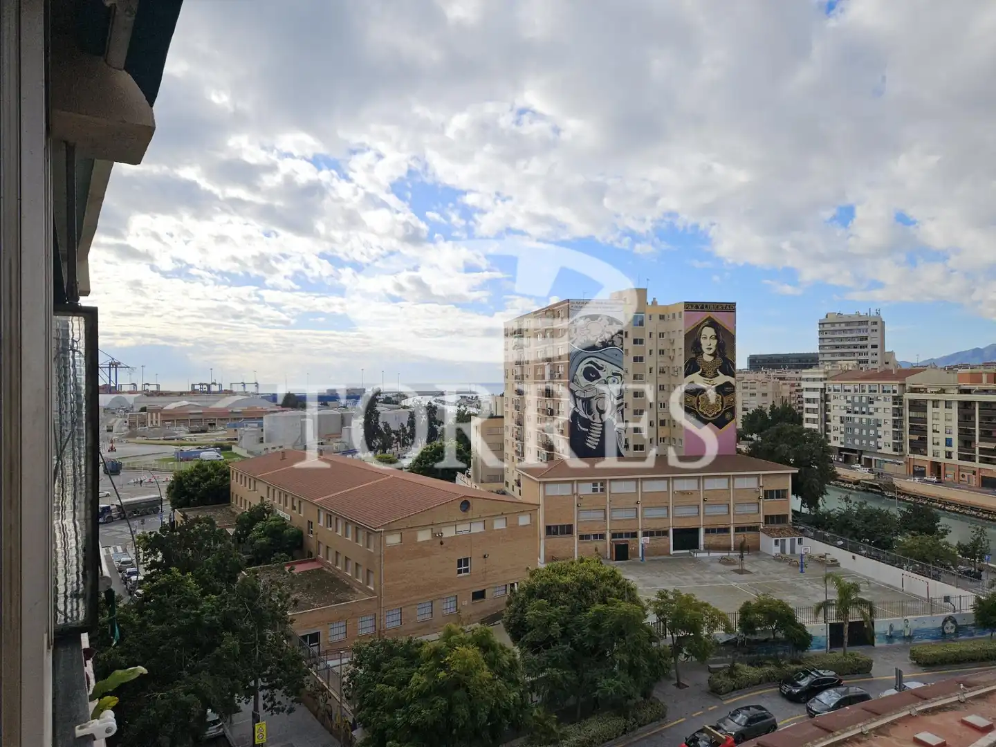 Vista exterior de Pis de lloguer en Málaga amb Aire condicionat i Terrassa