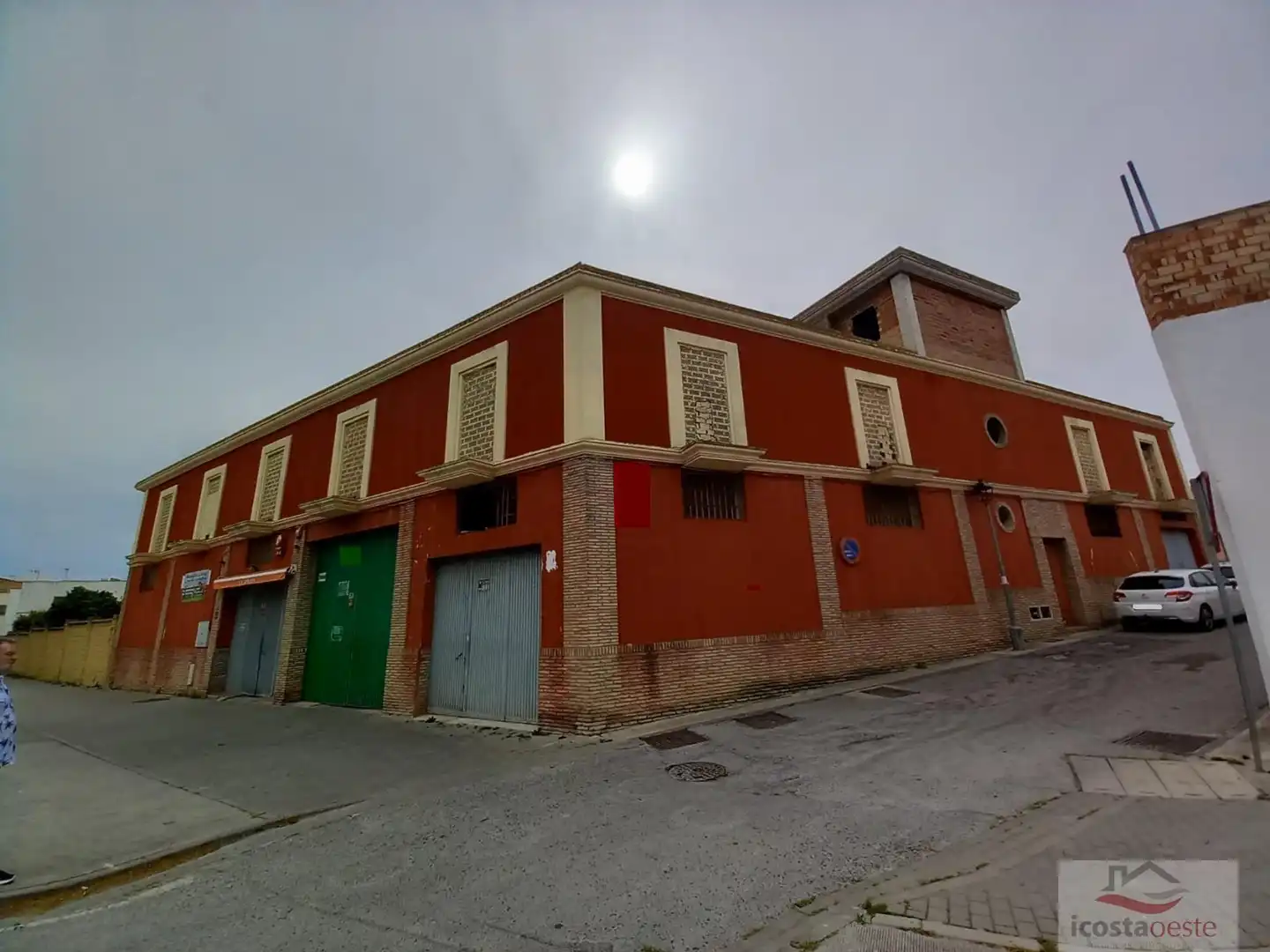 Vista exterior de Nave industrial en venta en El Puerto de Santa María