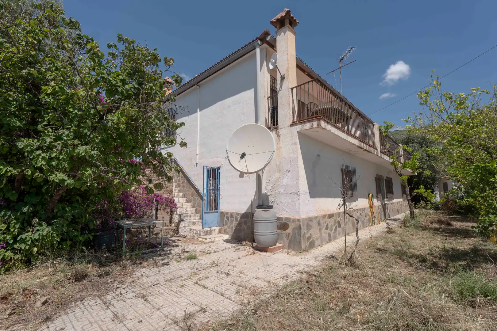 Vista exterior de Casa o chalet en venta en Válor con Calefacción, Jardín privado y Terraza