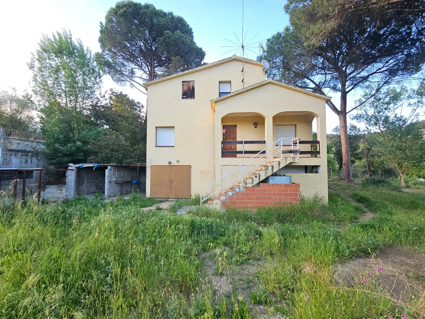 Vista exterior de Casa o chalet en venta en Riells i Viabrea con Jardín privado, Terraza y Trastero