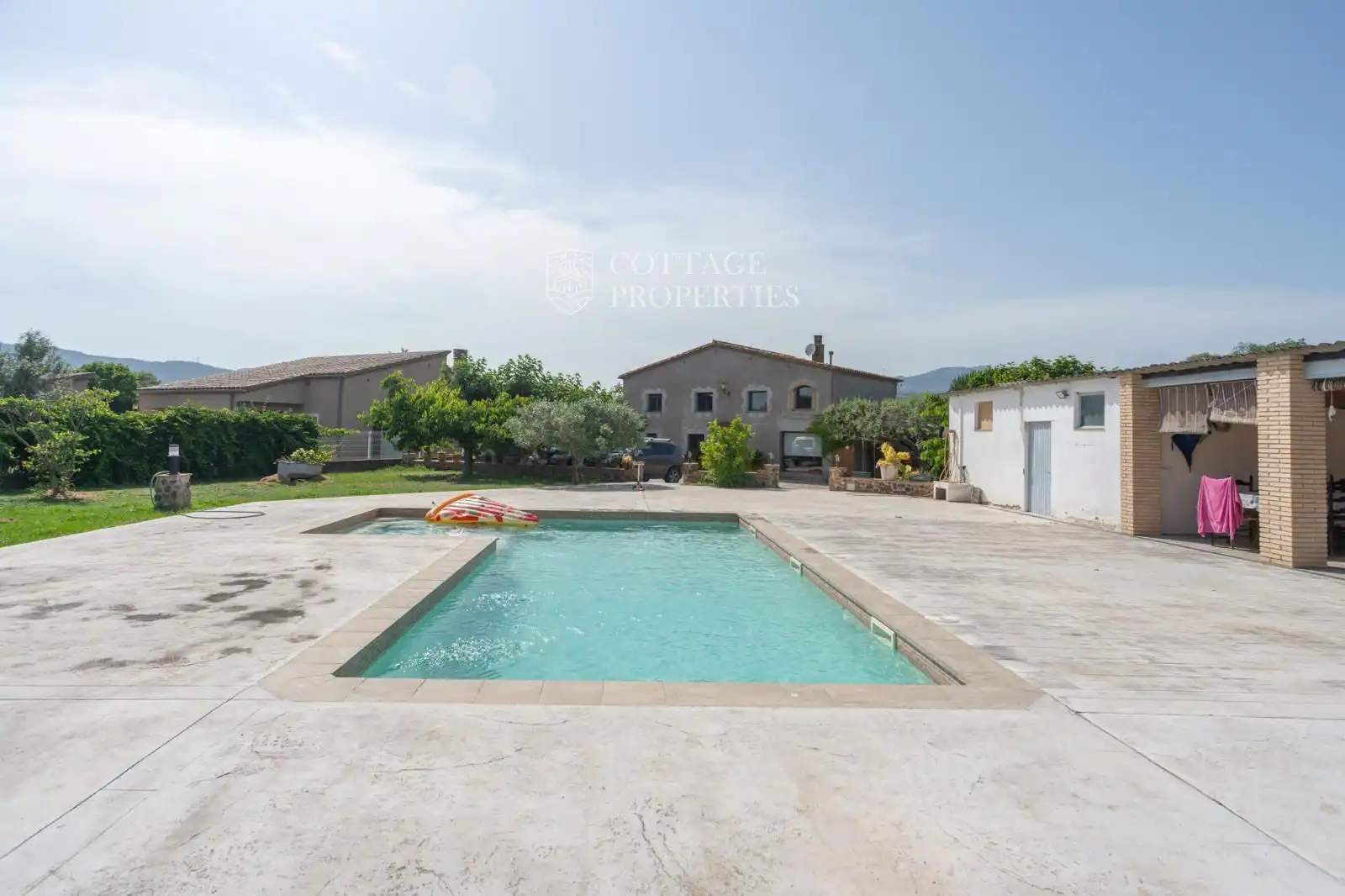 Vista exterior de Finca rústica en venda en Sant Gregori amb Calefacció, Terrassa i Piscina