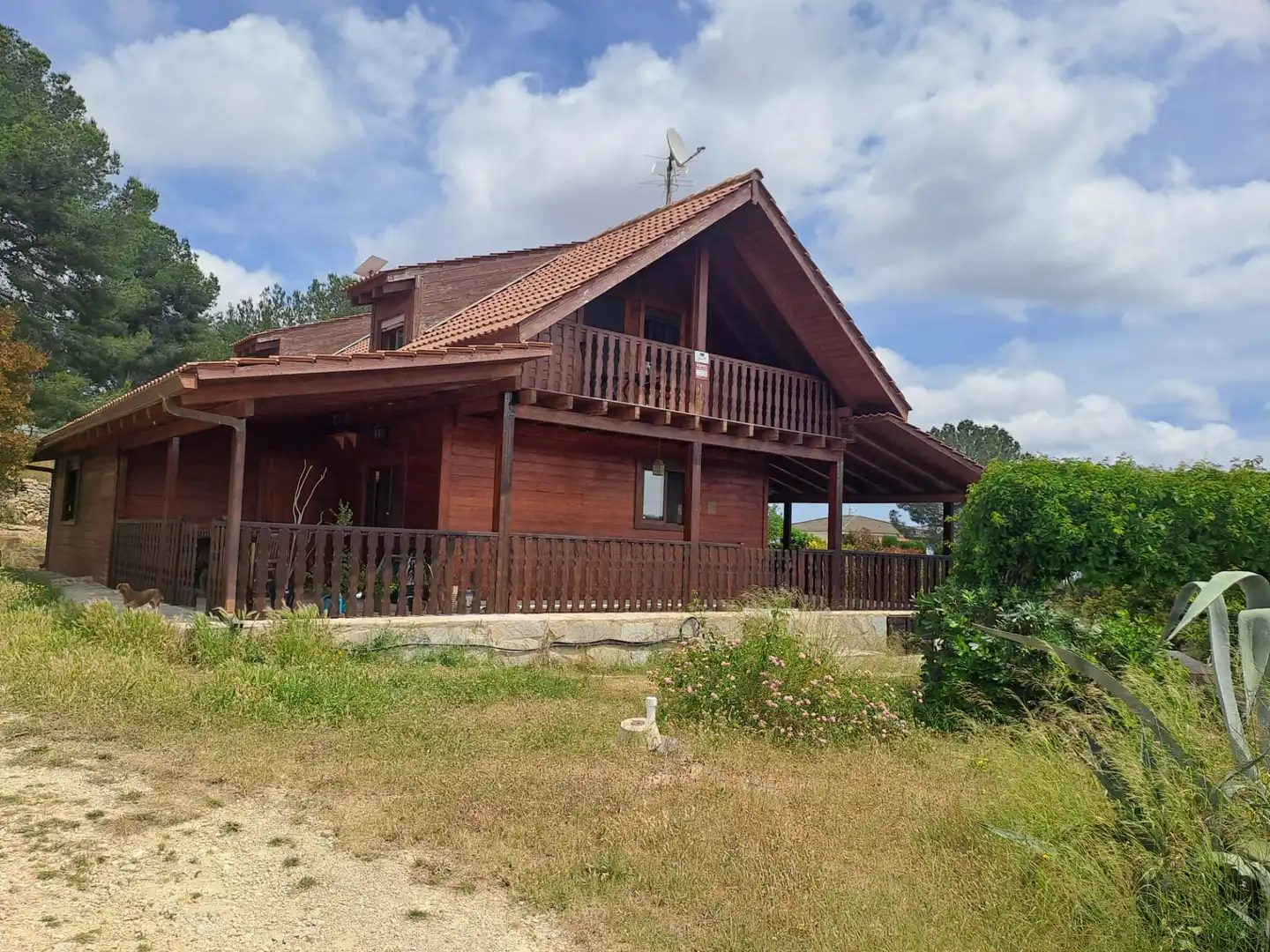 Vista exterior de Casa o chalet en venta en Montserrat con Jardín privado, Parquet y Terraza