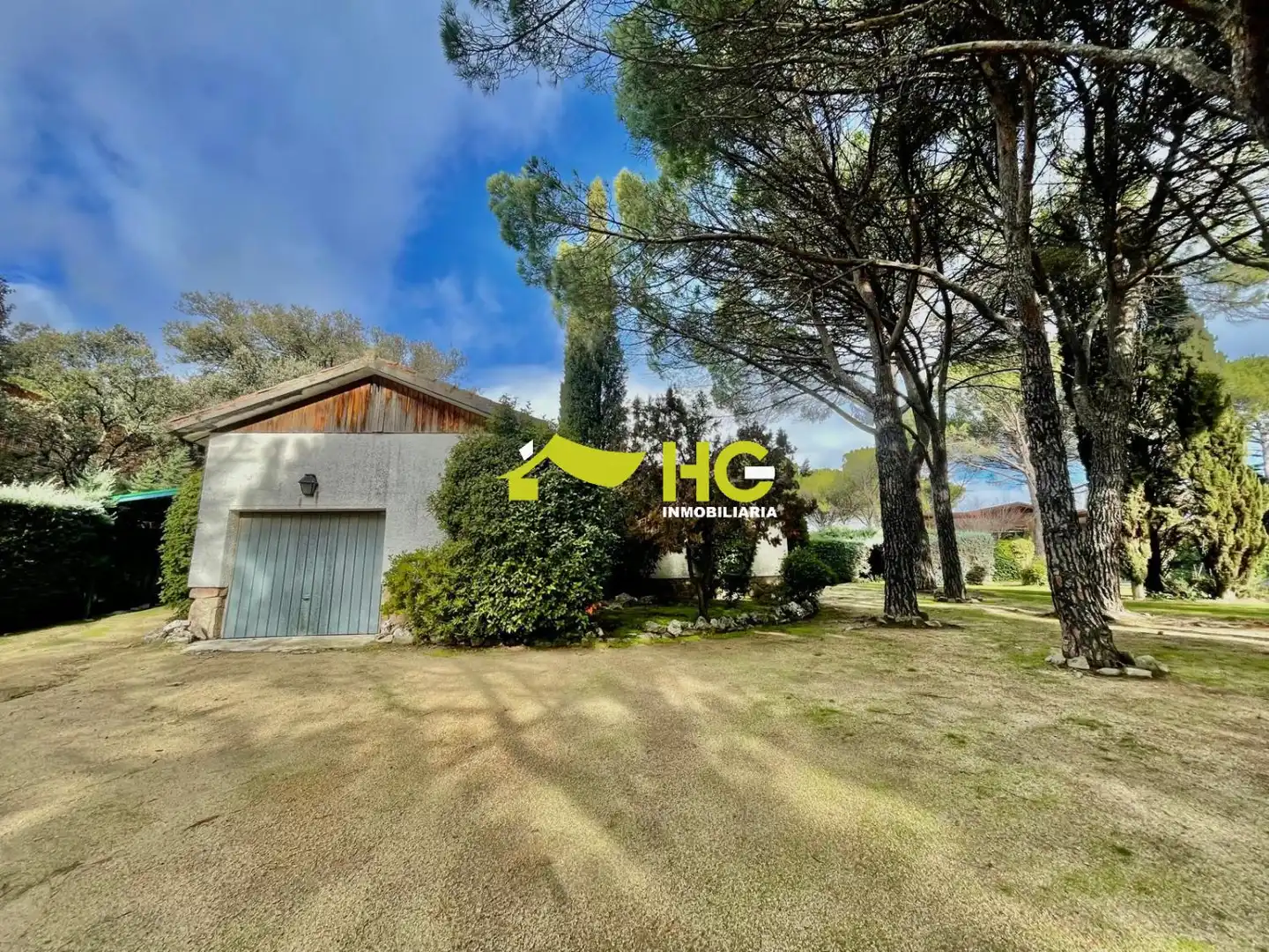 Jardí de Casa o xalet en venda en Galapagar amb Calefacció i Piscina