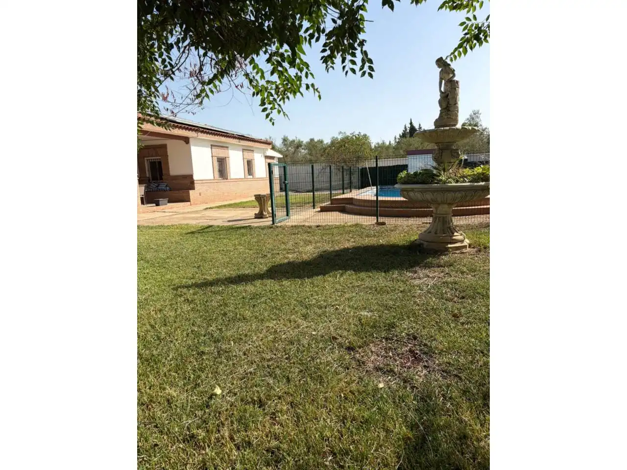 Chalet con piscina en venta en Urbanizacion Celada, imagen 3