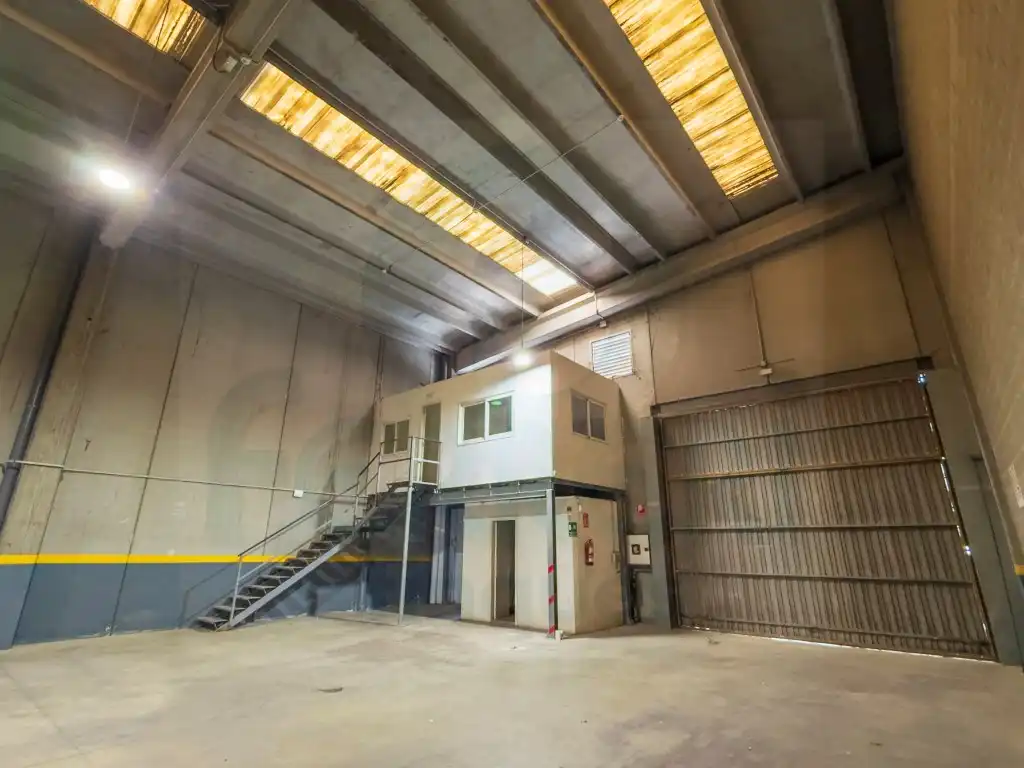 Industrial buildings for sale in Esparreguera