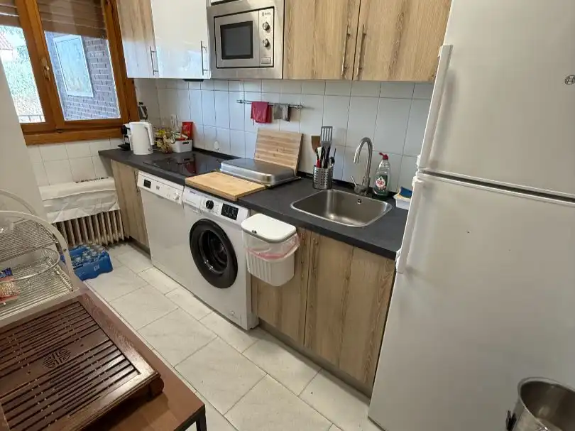 Cuina de Casa o xalet en venda en Las Rozas de Madrid amb Aire condicionat, Terrassa i Piscina