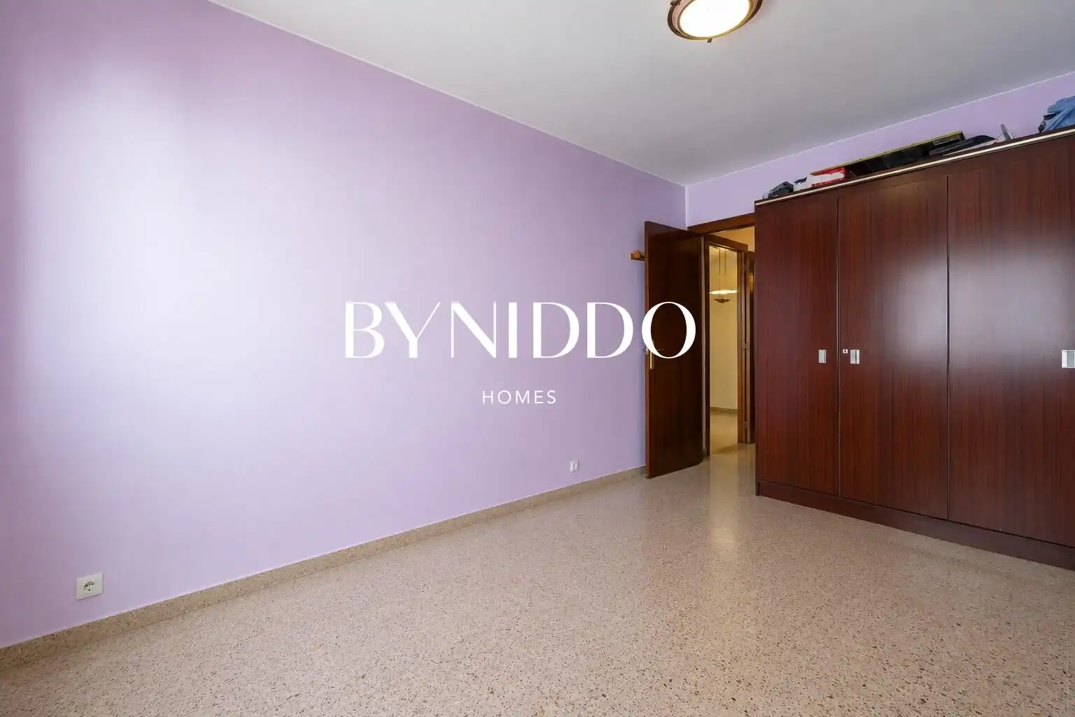 Habitación de Piso en venta en Sant Cugat del Vallès con Aire acondicionado, Calefacción y Amueblado