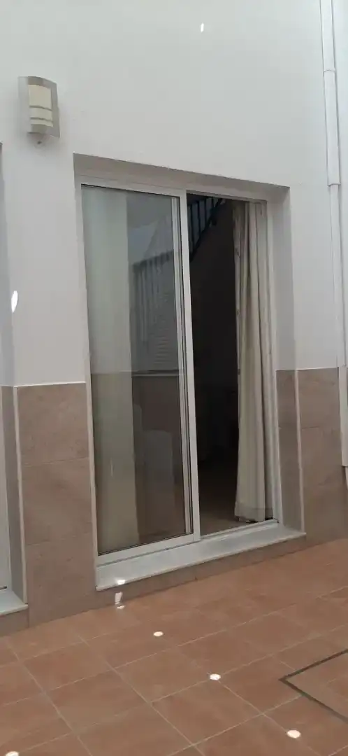 Terrassa de Casa adosada en venda en Camas amb Forn