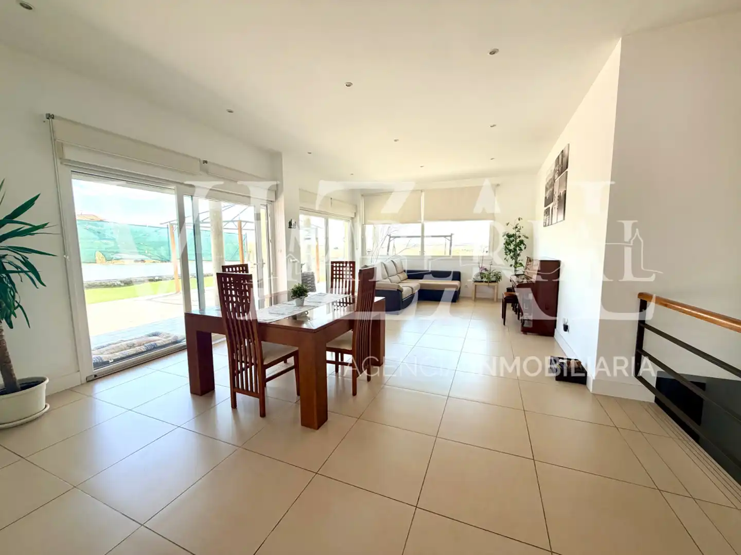 Sala de estar de Casa o chalet en venta en Layos con Calefacción, Jardín privado y Terraza