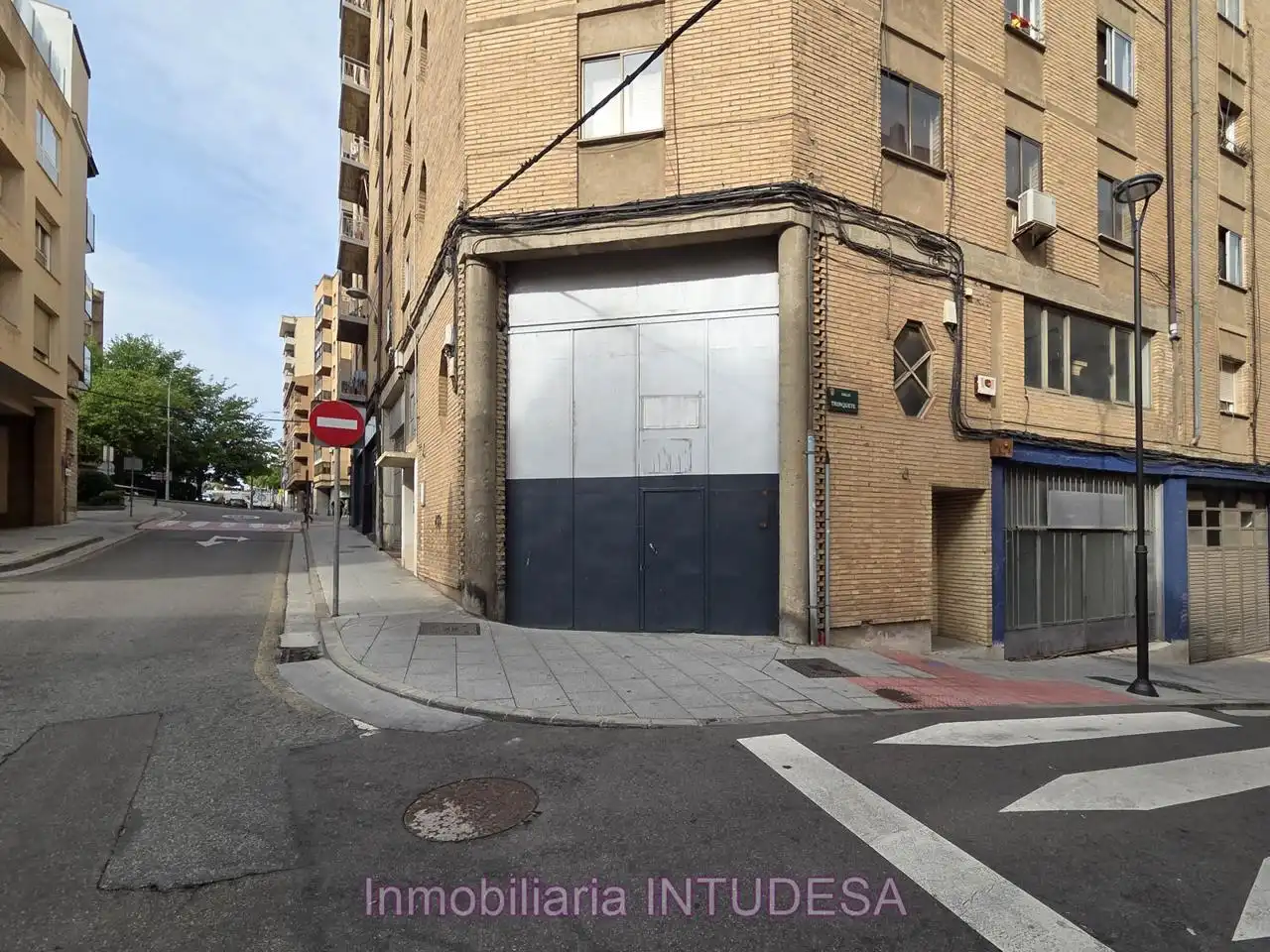 Aparcament de lloguer a Doña María Ugarte