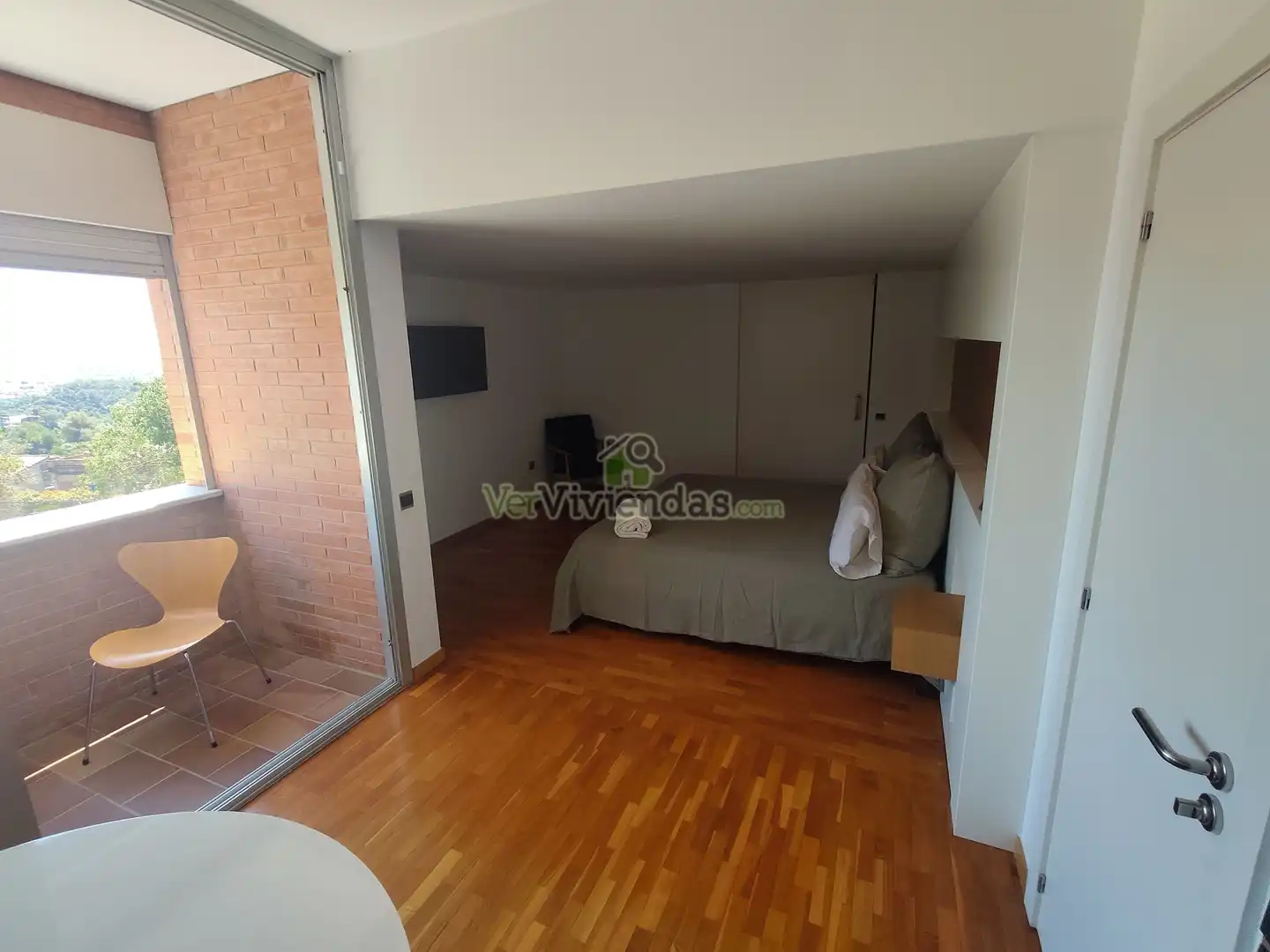 Dormitori de Casa o xalet en venda en Castellar del Vallès amb Calefacció, Jardí privat i Parquet