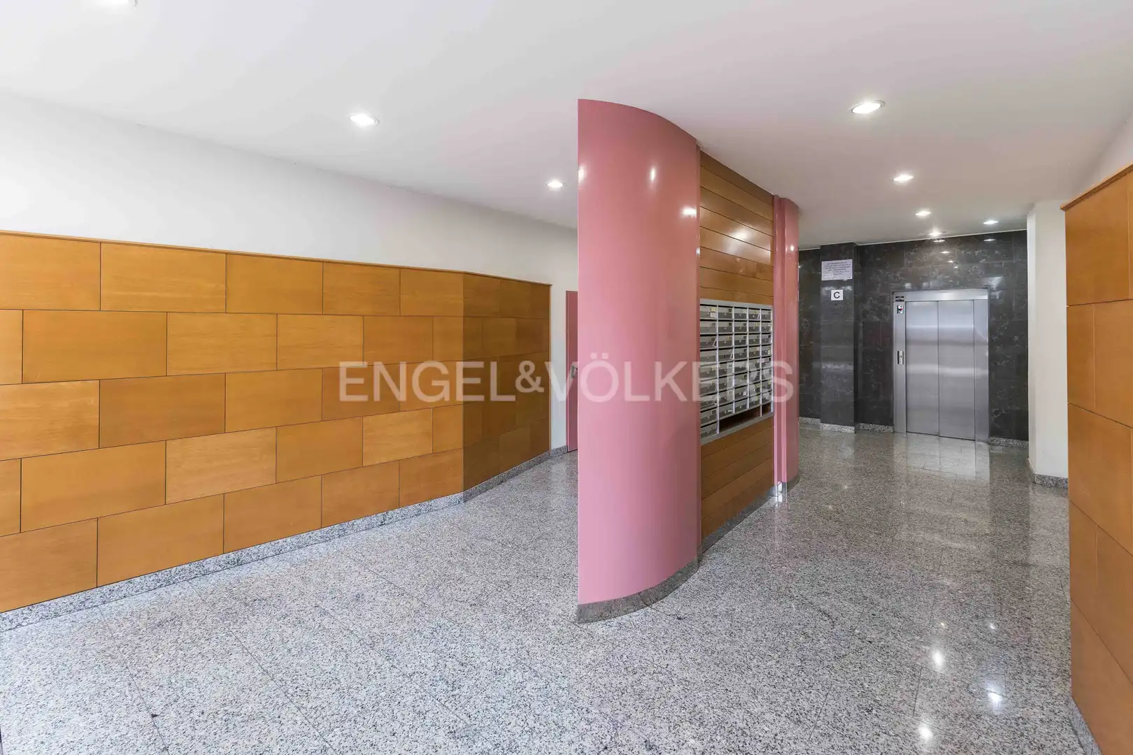 Pis en venda en Barcelona amb Calefacció, Parquet i Piscina
