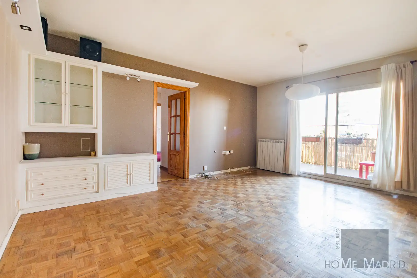 Sala d'estar de Pis en venda en Coslada amb Calefacció, Parquet i Terrassa