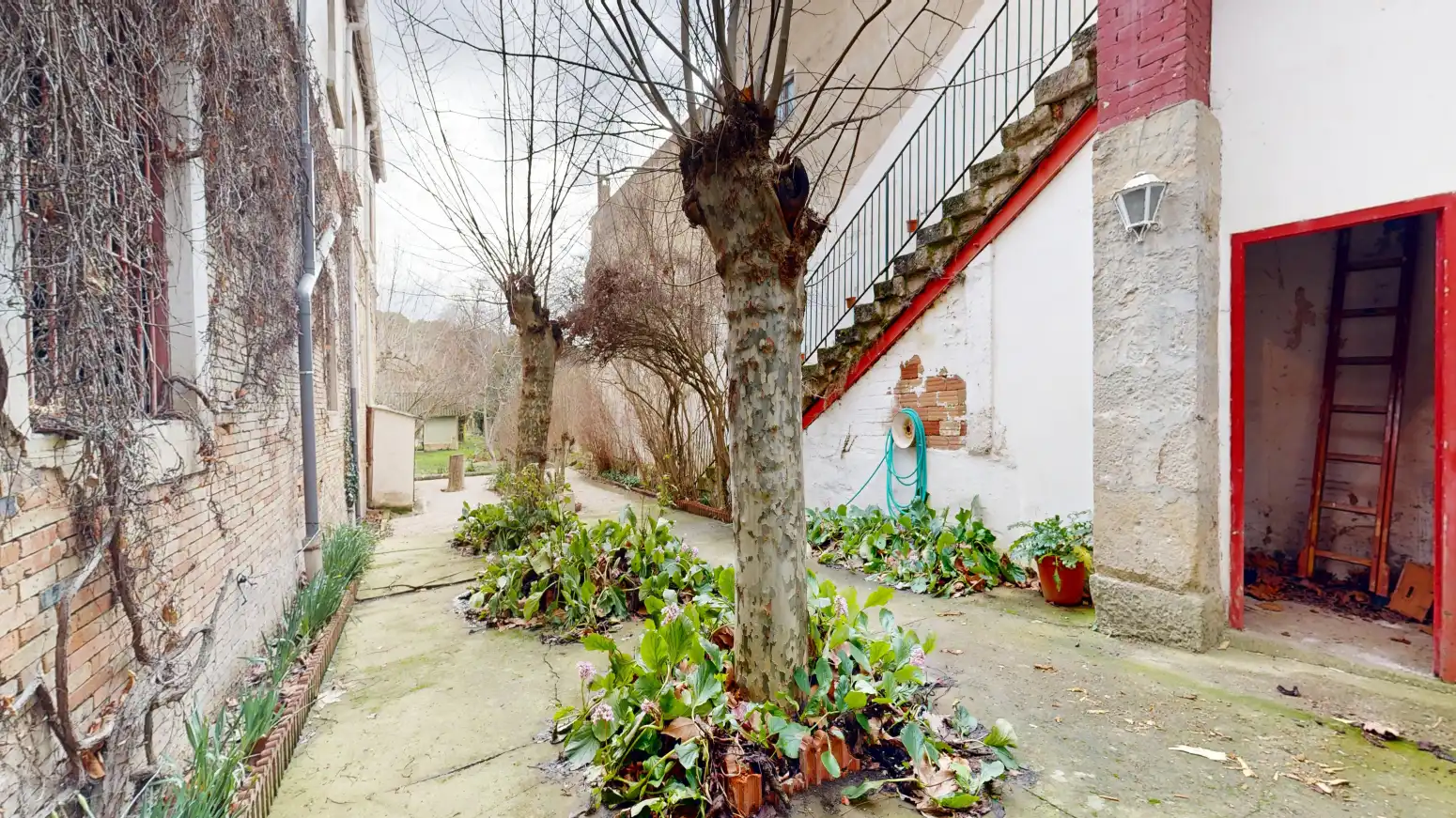 Exterior view of Houses for sale in Tafalla  with Heating, Private garden and Parquet flooring